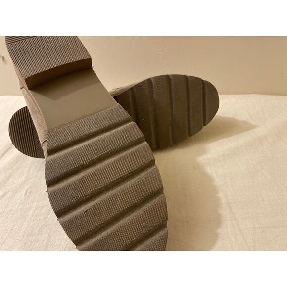 Anne‎ Klein Women's Size 8.5 Everly Lug Sole Penny Loafers Shoes Grey - Picture 8 of 8